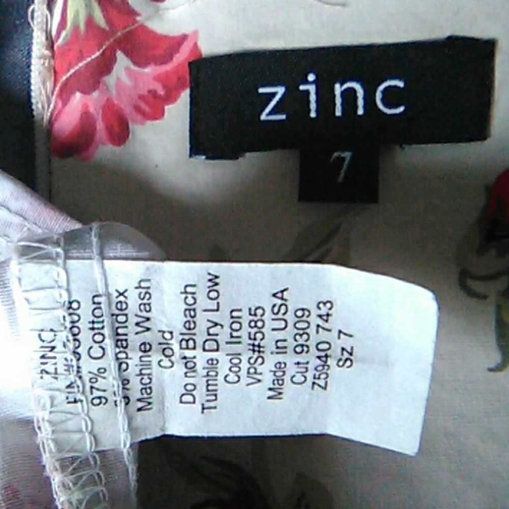 Zinc Dress  - Picture 6 of 8
